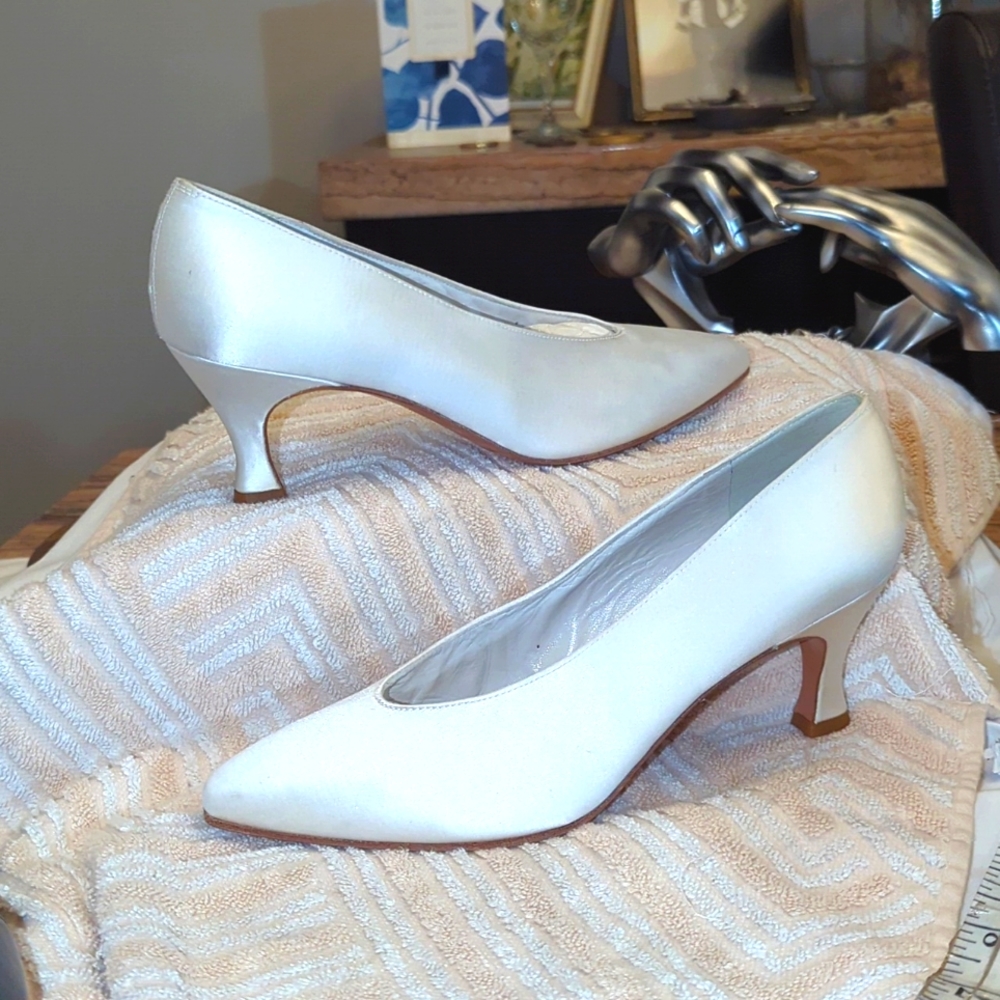 Stuart Weitzman White Slip On Heel - image 1